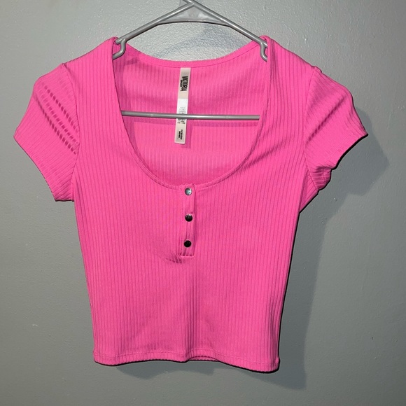 Victoria's Secret Tops - Victoria’s Secret Sport Hot Pink Top XS